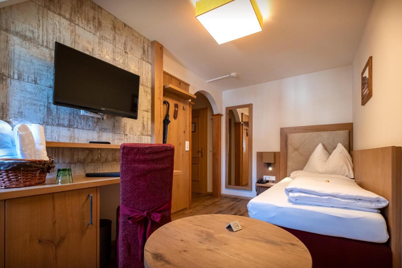 Hotel Schuetzenhof 4*